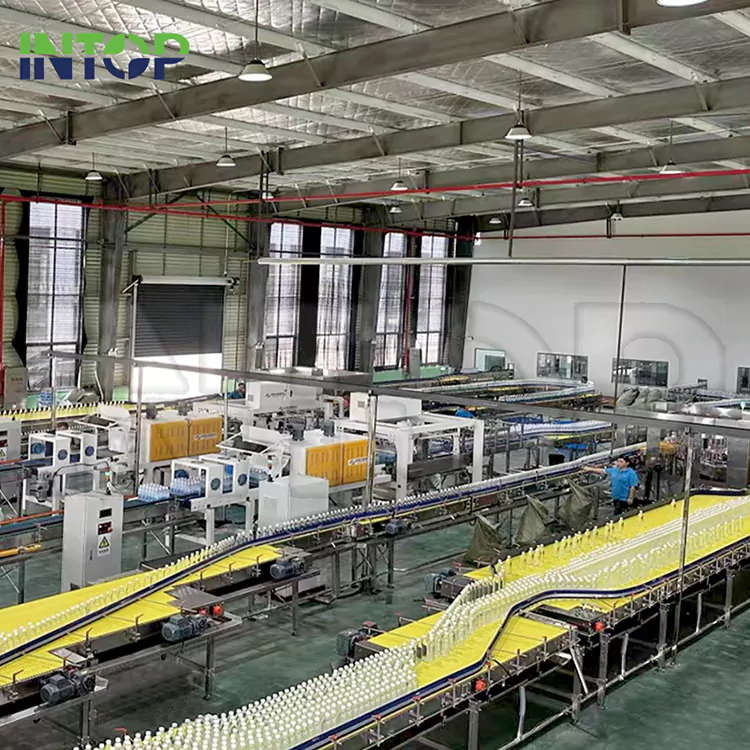 Linie de producție a apei pure și minerale