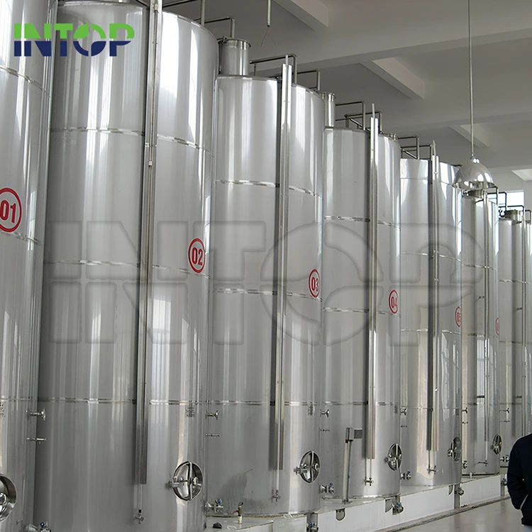 Linie de producere a vinului